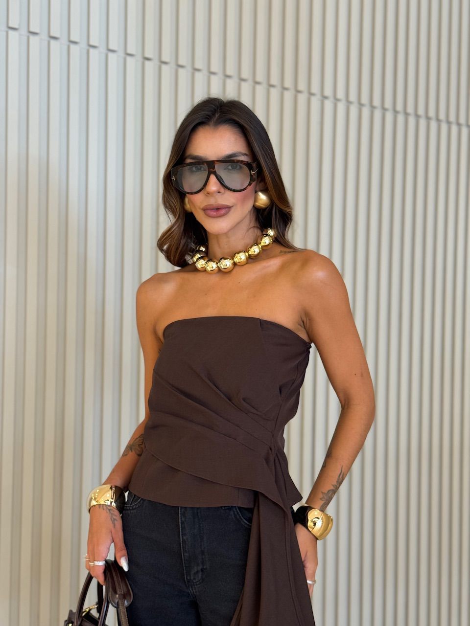 BLUSA SAMANTA TOMARA QUE CAIA CAFÉ - 0075850160 - CAROLLA FERRARO