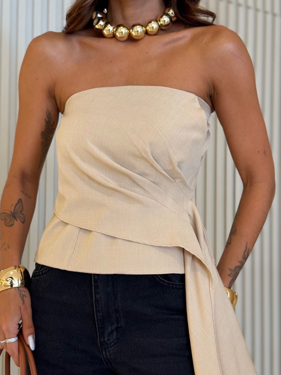 BLUSA SAMANTA TOMARA QUE CAIA NUDE