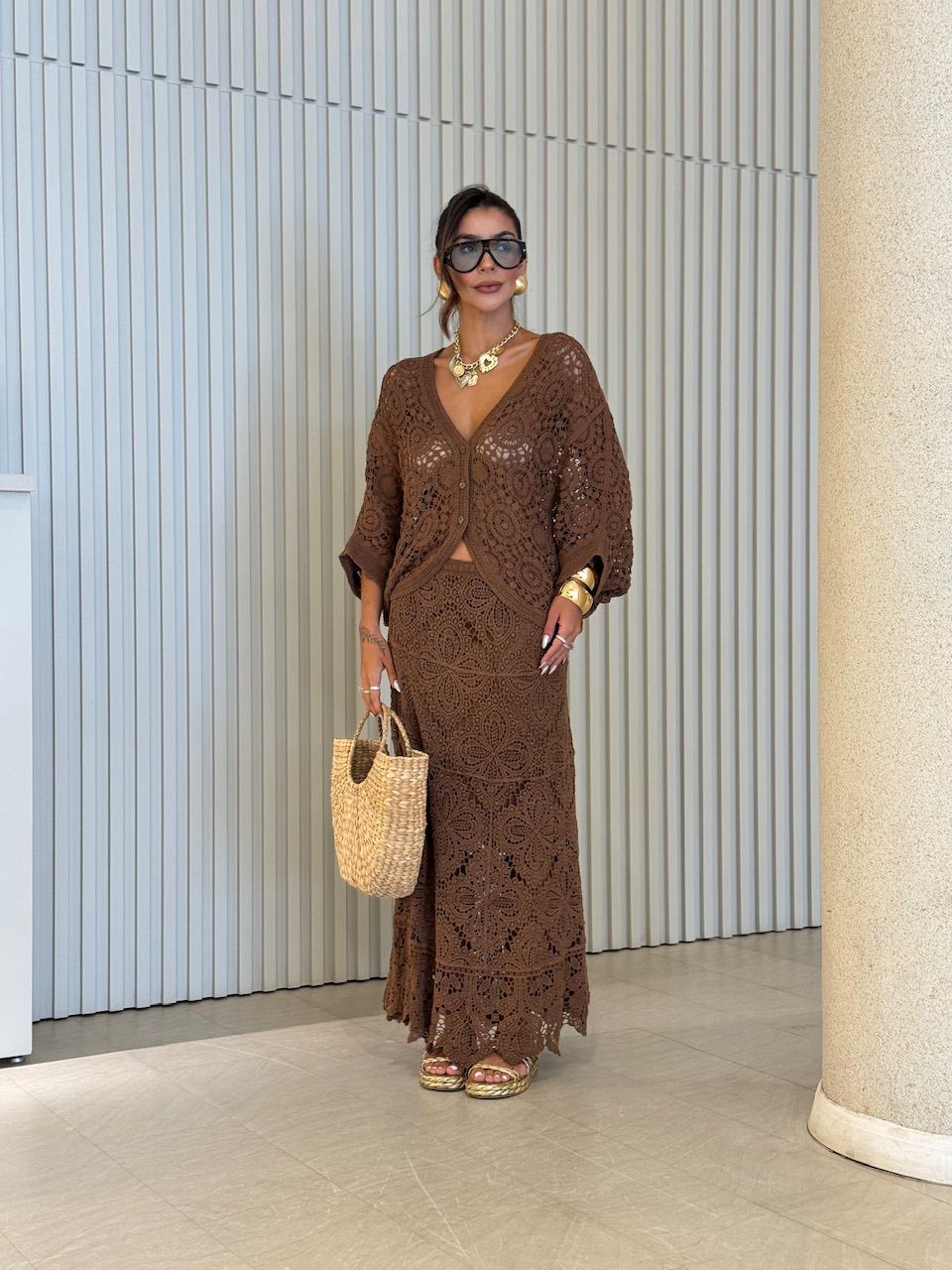 CAMISA SALETE CROCHÊ MARROM