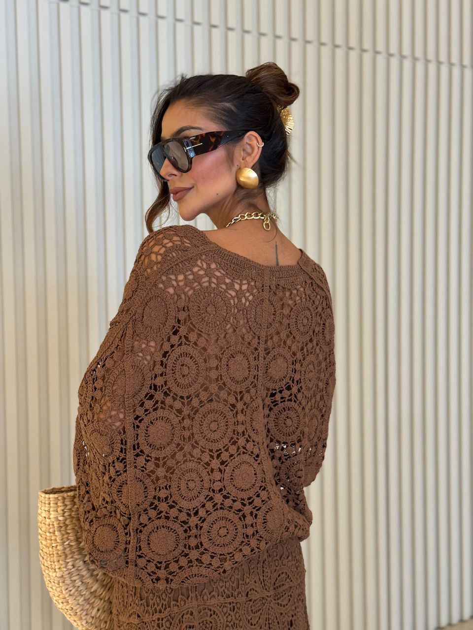 CAMISA SALETE CROCHÊ MARROM