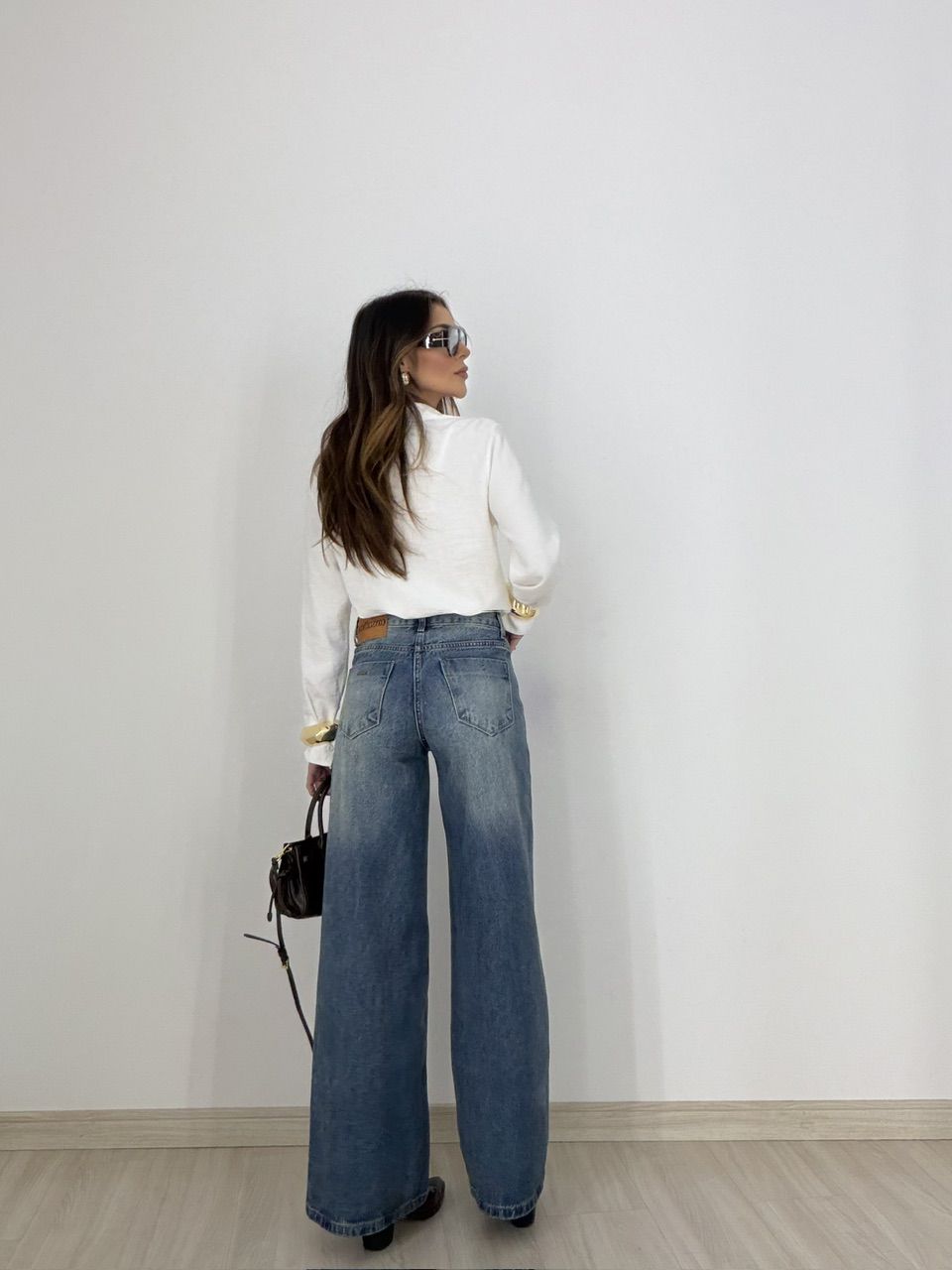 CALÇA ANA BEATRIZ WIDE JEANS MÉDIO