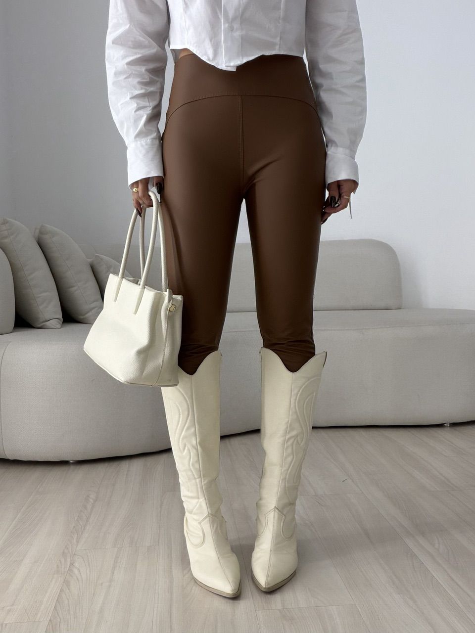 CALÇA TATIANA PU TERRA COTA - 0078700117 - CAROLLA FERRARO