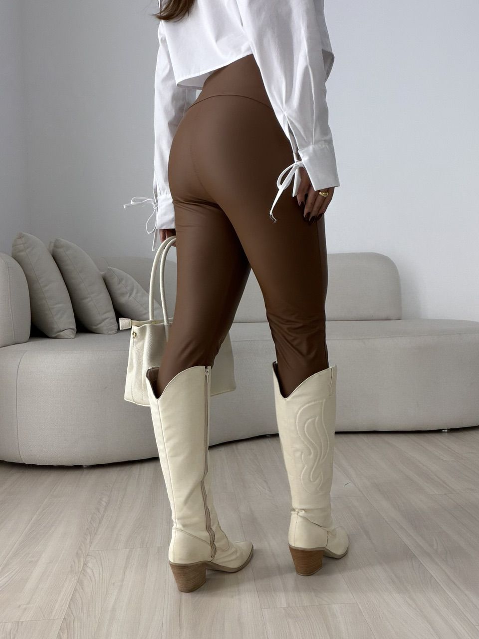 CALÇA TATIANA PU TERRA COTA 
