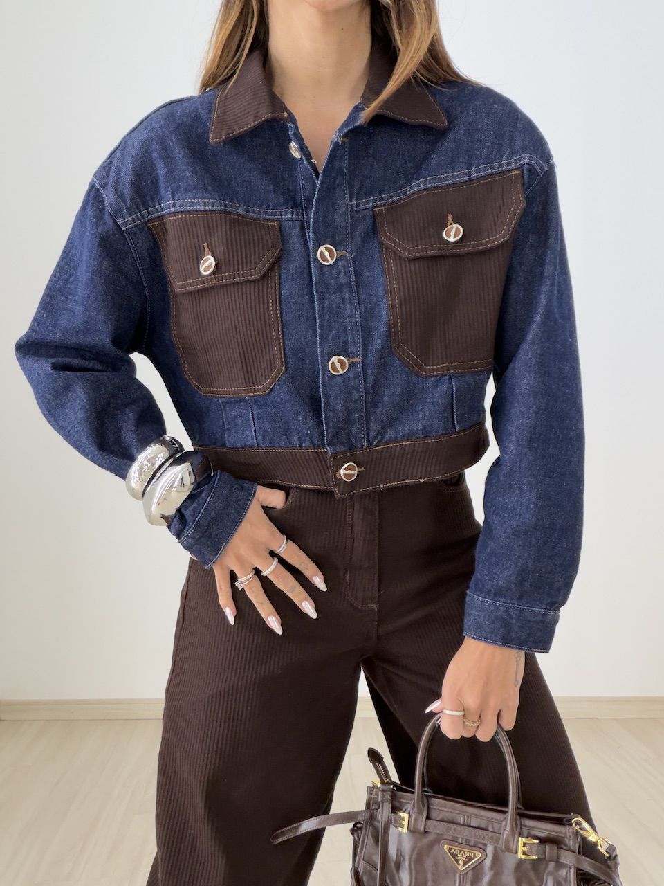 JAQUETA BIA BOLSOS JEANS ESCURO