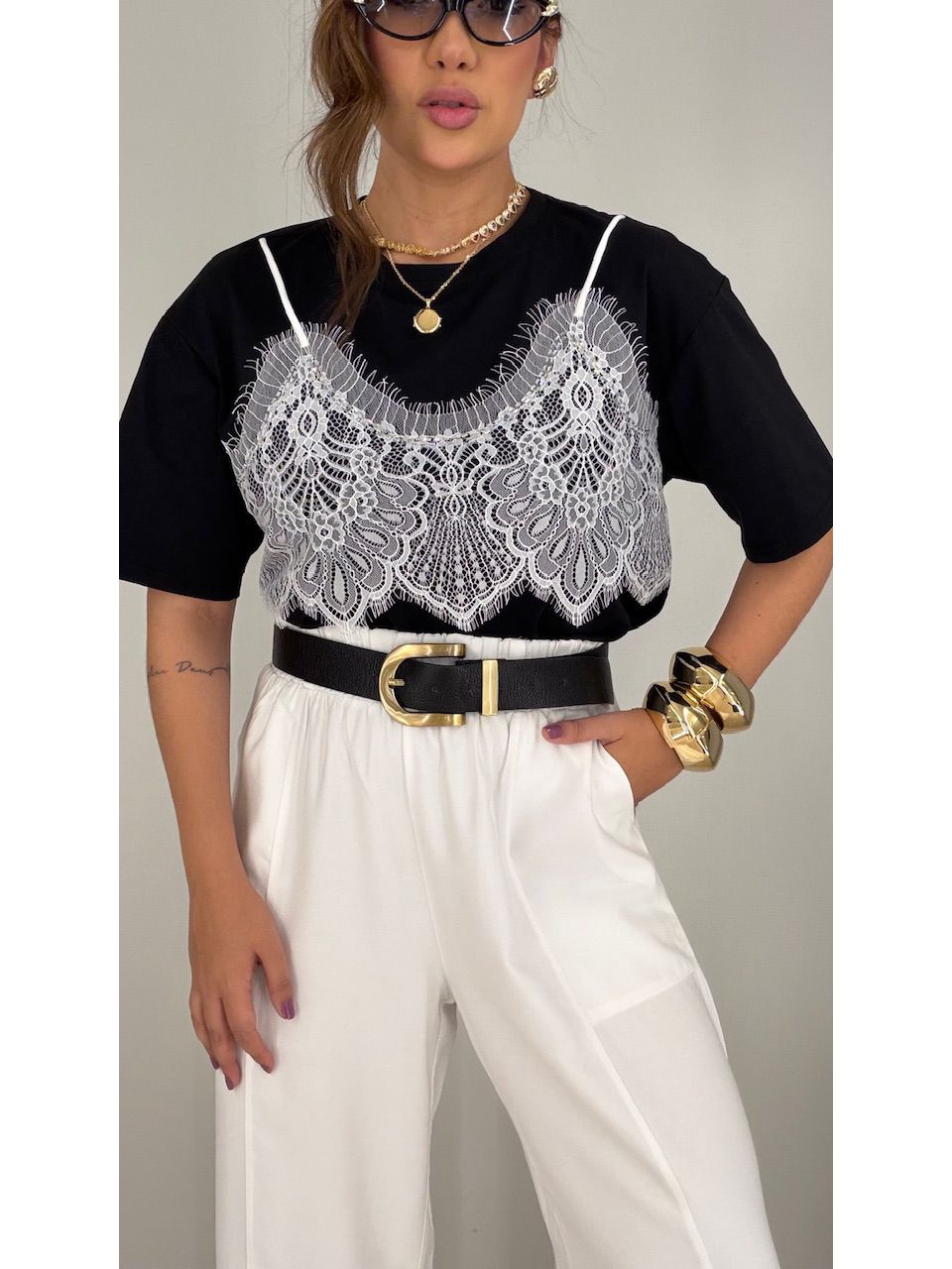 T-SHIRT FER RENDA PRETA