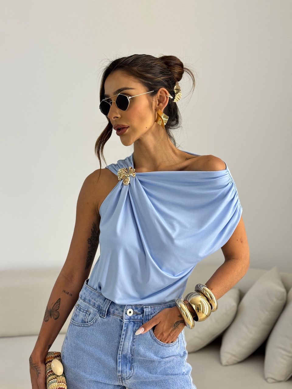BLUSA TAINÁ METAL azul - 0070070109 - CAROLLA FERRARO