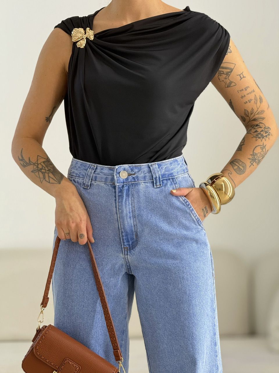 BLUSA TAINÁ METAL Preta