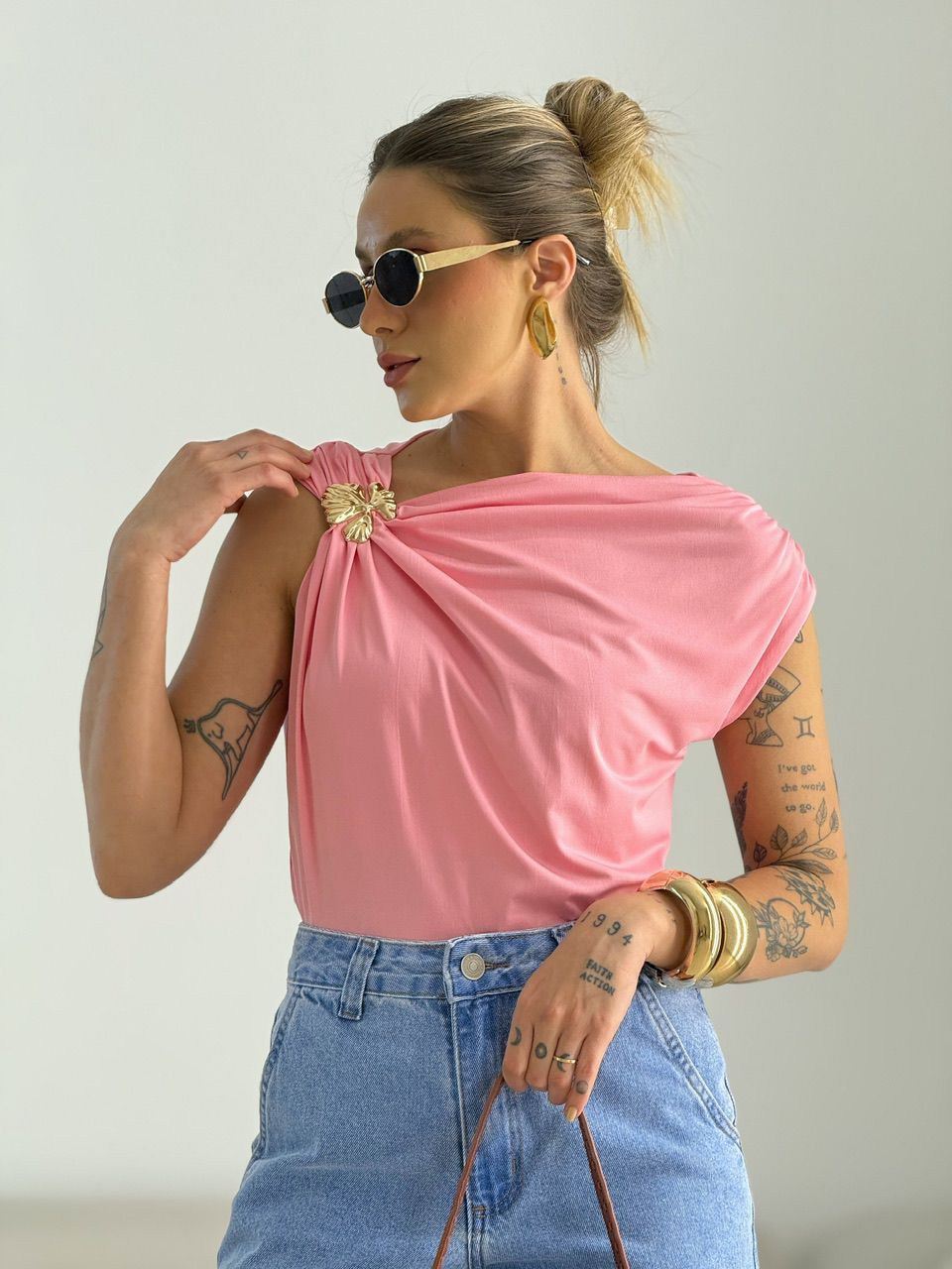 BLUSA TAINÁ METAL Rosa
