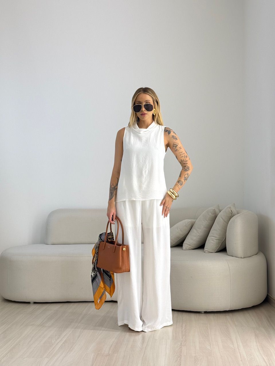 CONJUNTO VALEN CINTO FLOR OFF