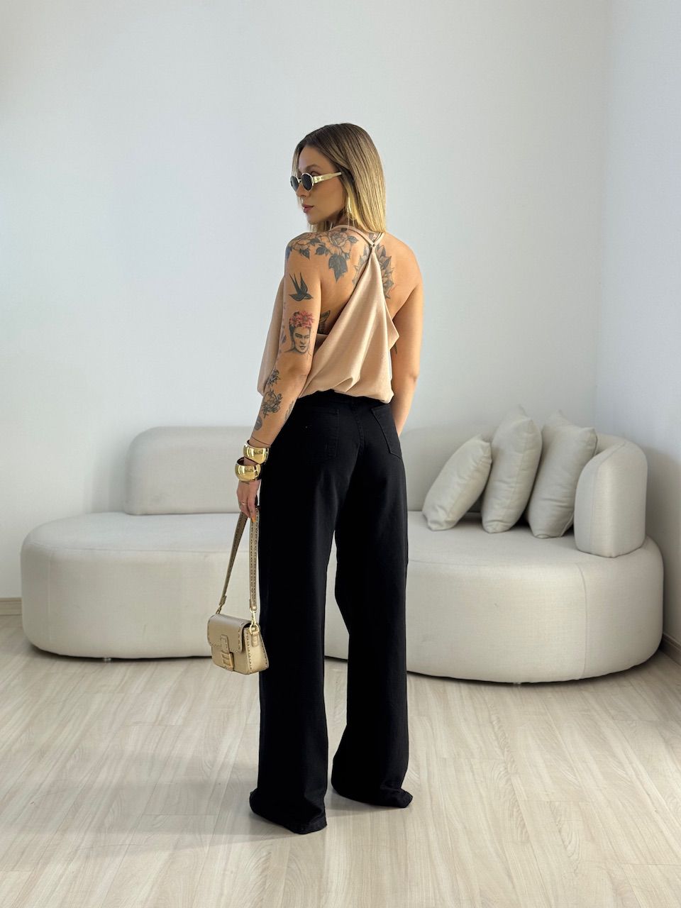 BLUSA MONIQUE CF DECOTE EM V NUDE