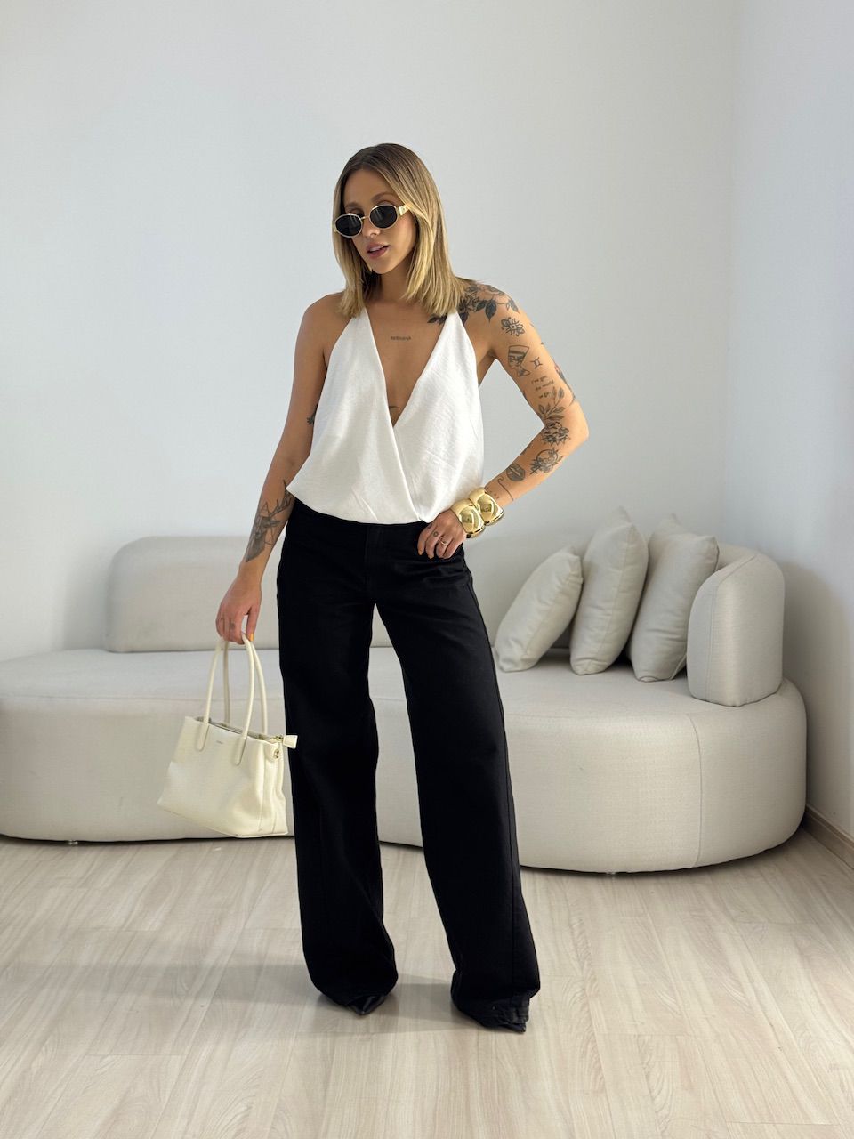 BLUSA MONIQUE CF DECOTE EM V OFF