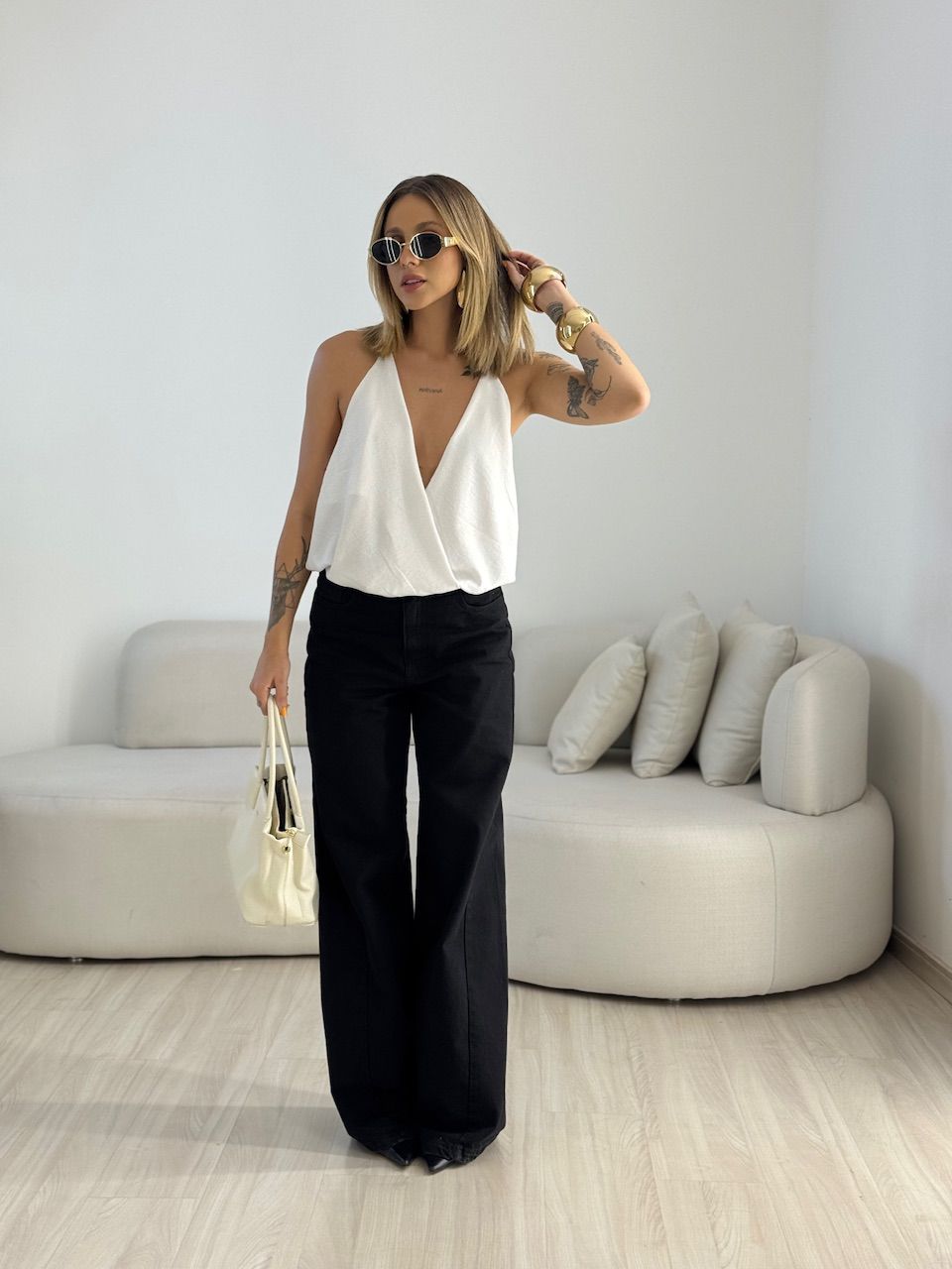 BLUSA MONIQUE CF DECOTE EM V OFF