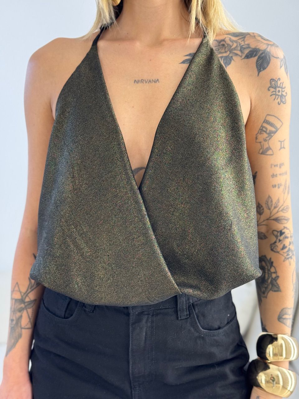 BLUSA MONIQUE CF DECOTE EM V PRETA