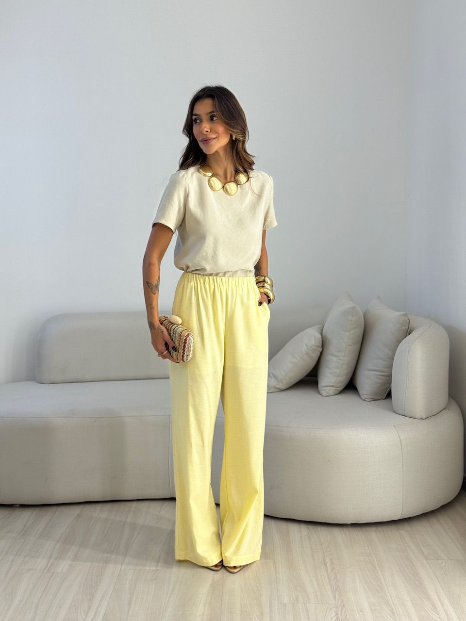 CALÇA BERENICE BÁSICA AMARELA