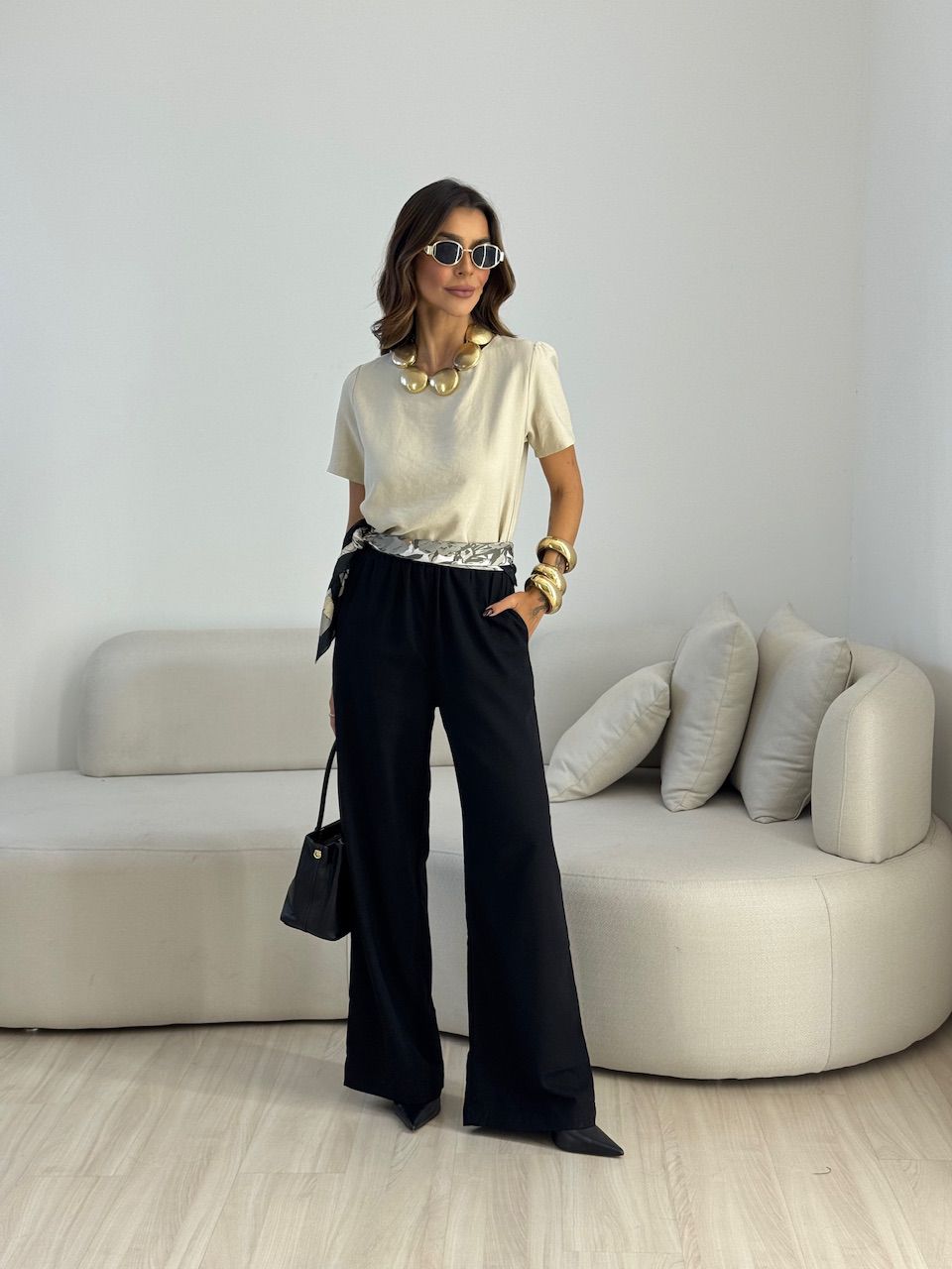 CALÇA BERENICE BÁSICA PRETA