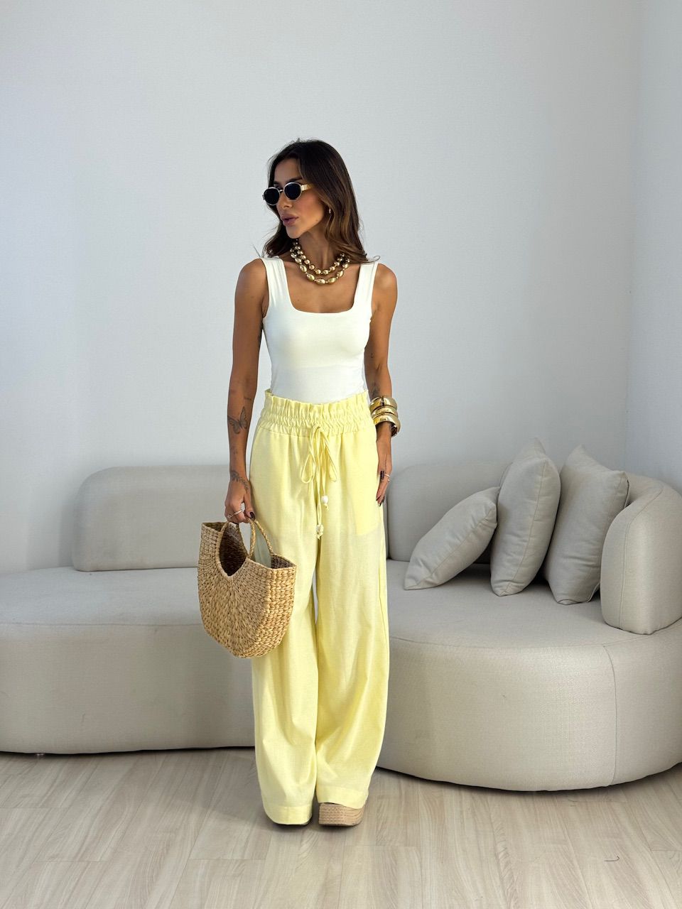 CALÇA PALOMA LASTEX AMARELO