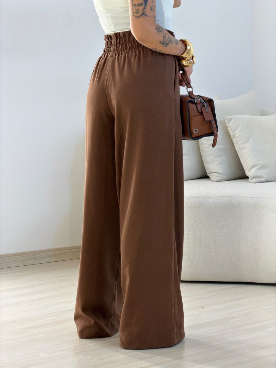 CALÇA PALOMA LASTEX MARROM