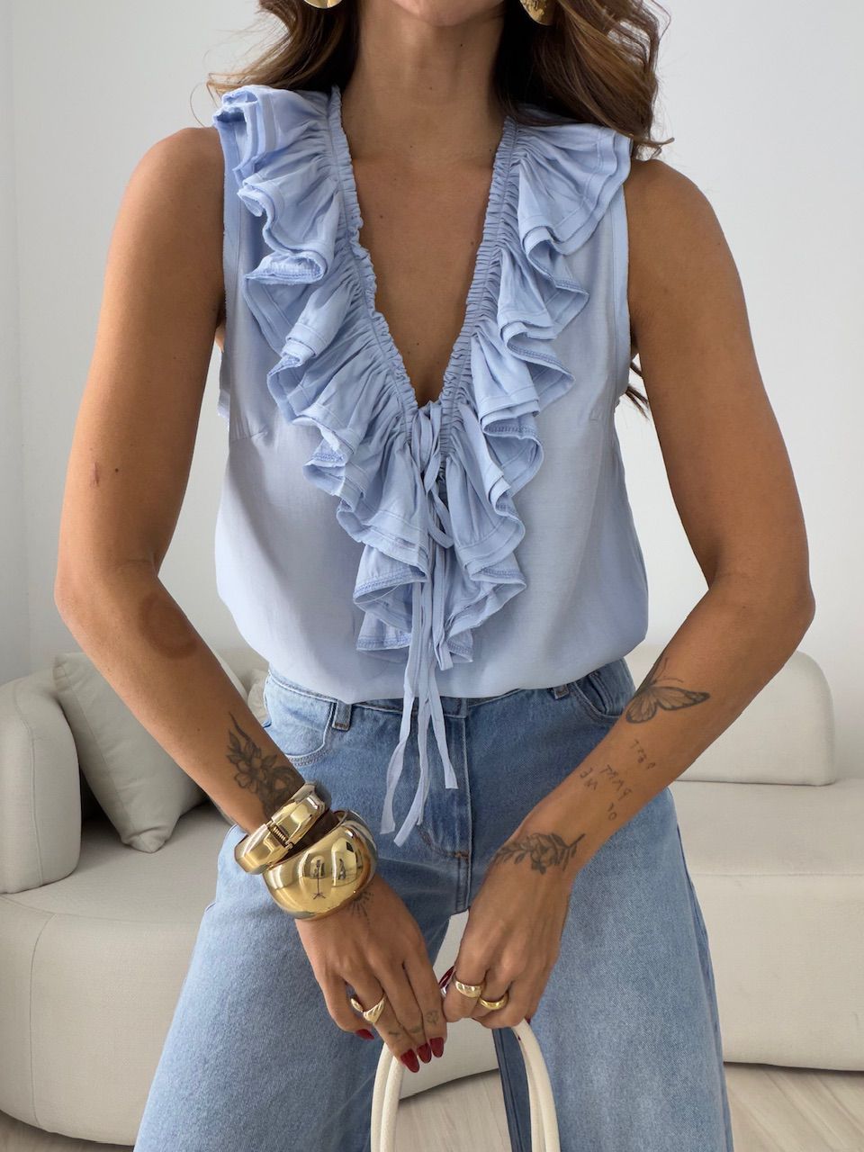 BLUSA VALENTINA BABADO BABY BLUE