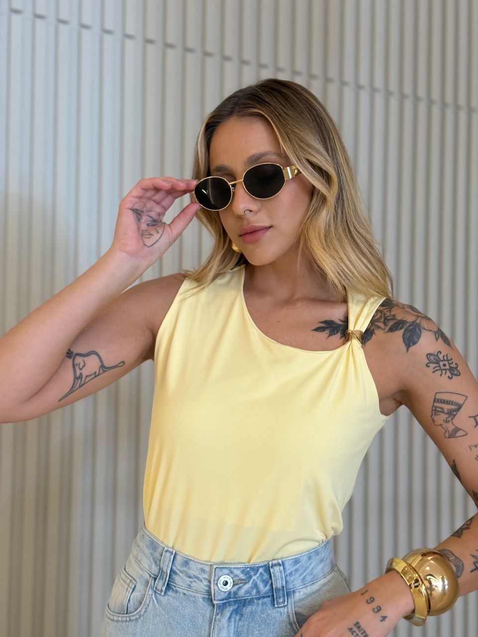 BLUSA BEATRIZ METAL AMARELA