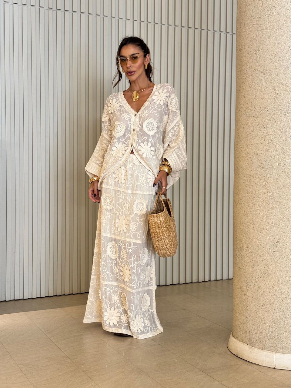 CAMISA POLIANE CROCHÊ CRU - 0071870132 - CAROLLA FERRARO