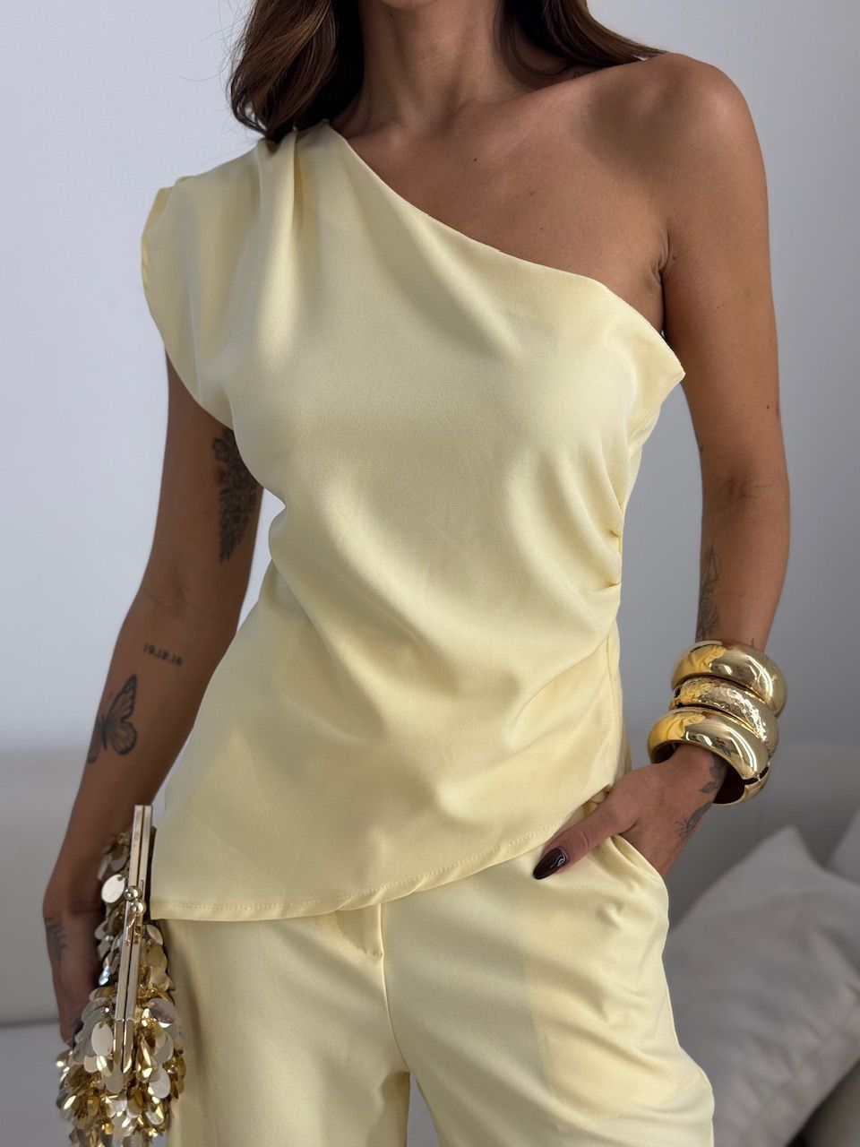 CONJUNTO JACQUE NULA MANGA AMARELO