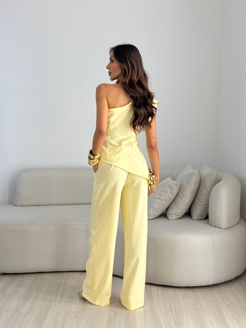 CONJUNTO JACQUE NULA MANGA AMARELO