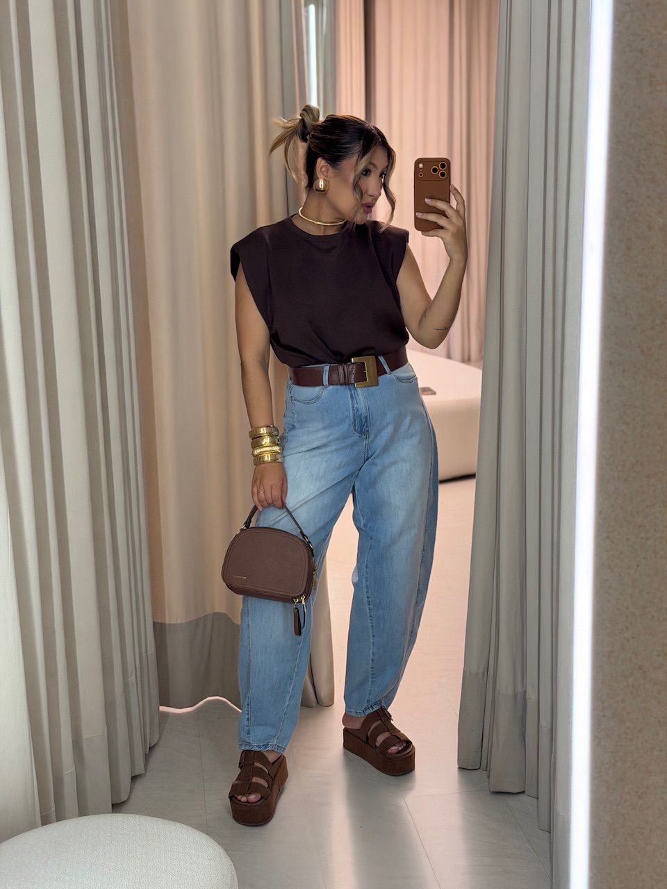 BLUSA ANGÉLICA MUSCLE CAFÉ