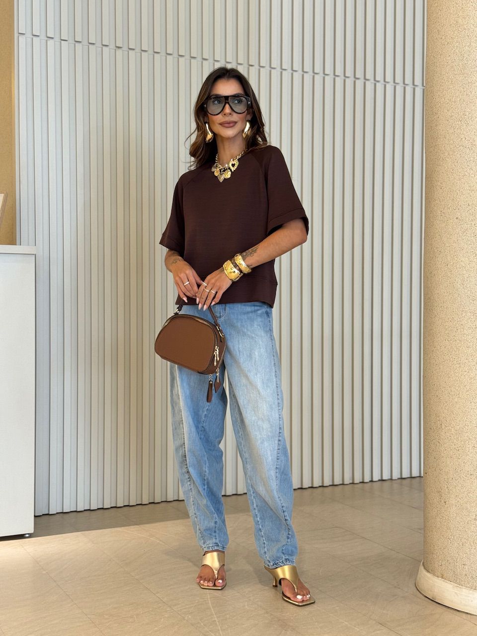 T-SHIRT CAMILE OVER CAFÉ