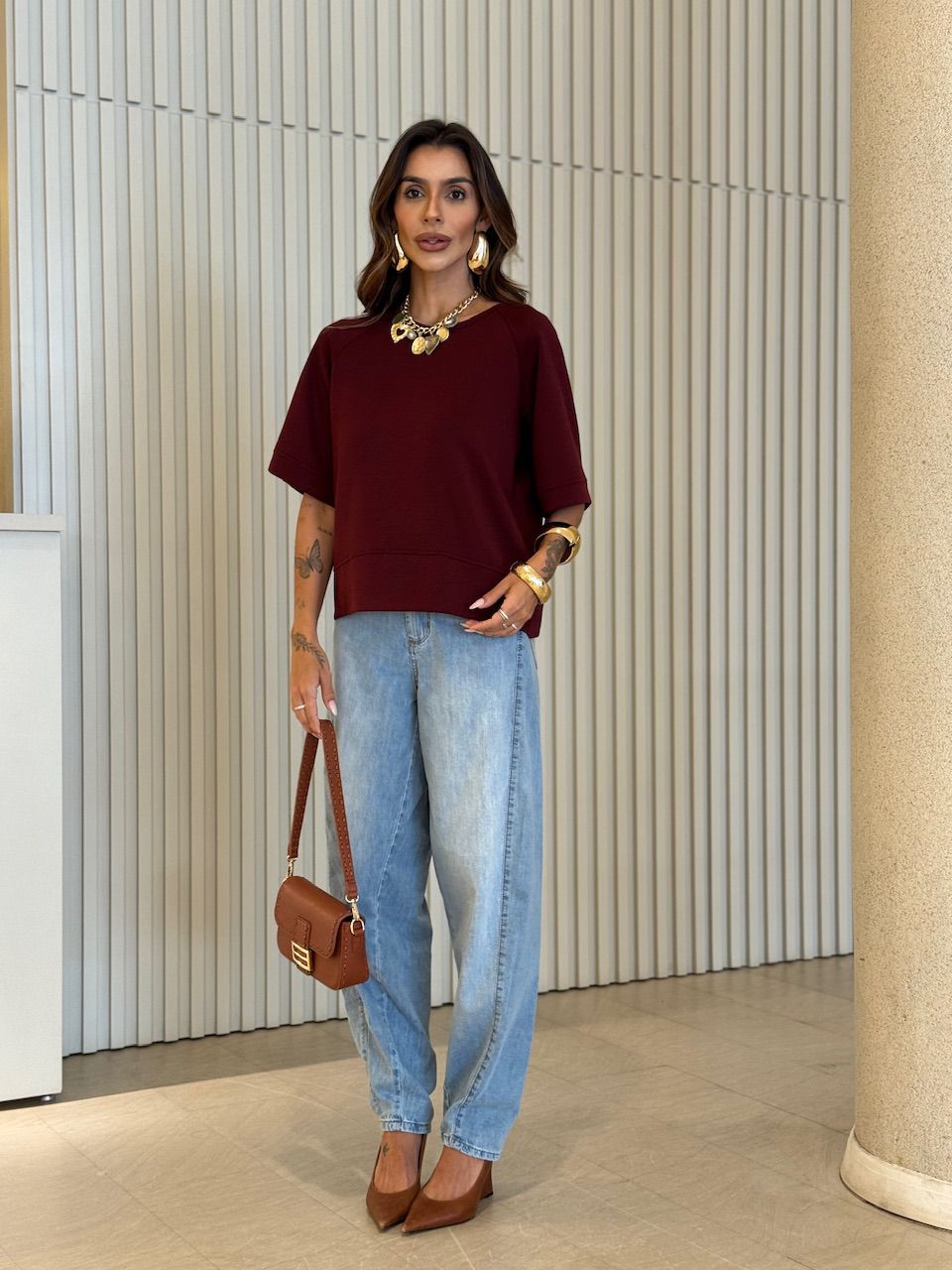 T-SHIRT CAMILE OVER VINHO