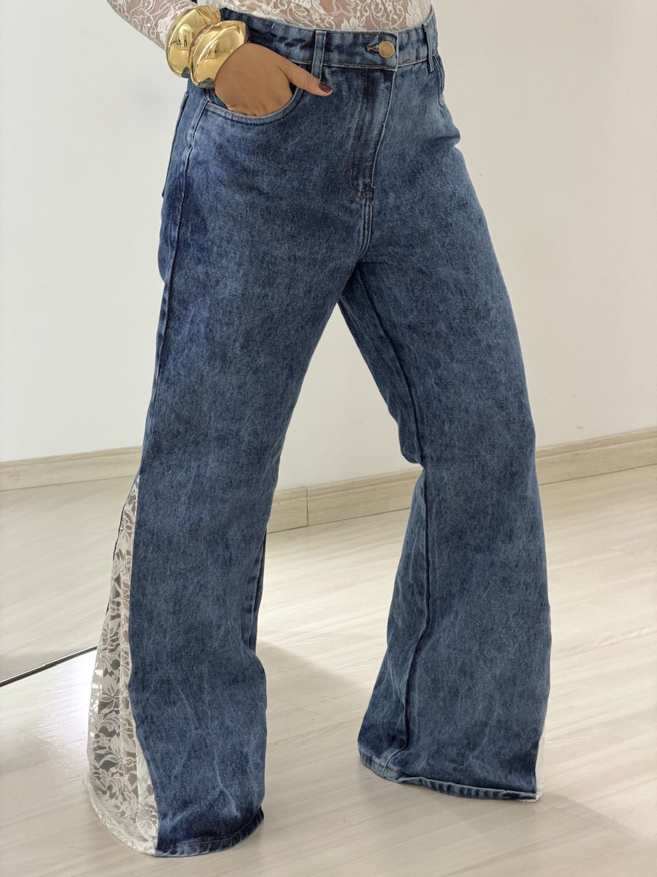 CALÇA JACQUE RENDA JEANS CLARO