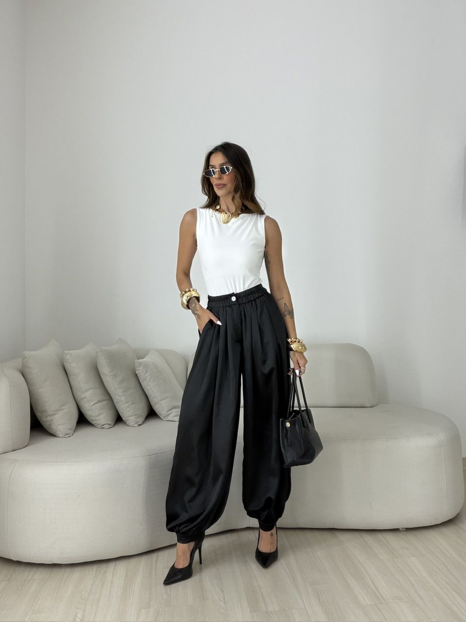 CALÇA BRUNA ALADIM PRETA