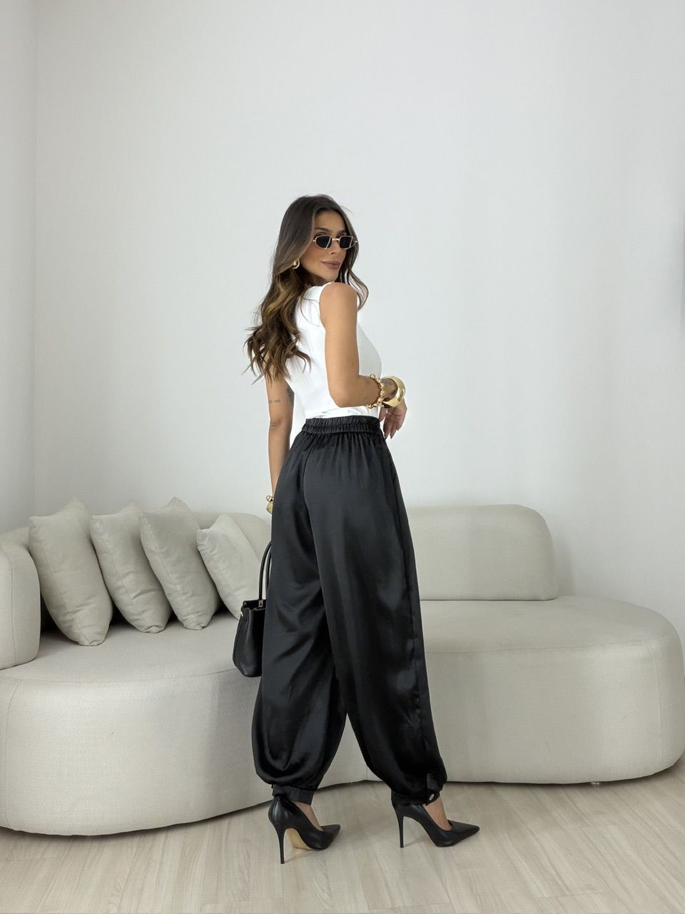 CALÇA BRUNA ALADIM PRETA