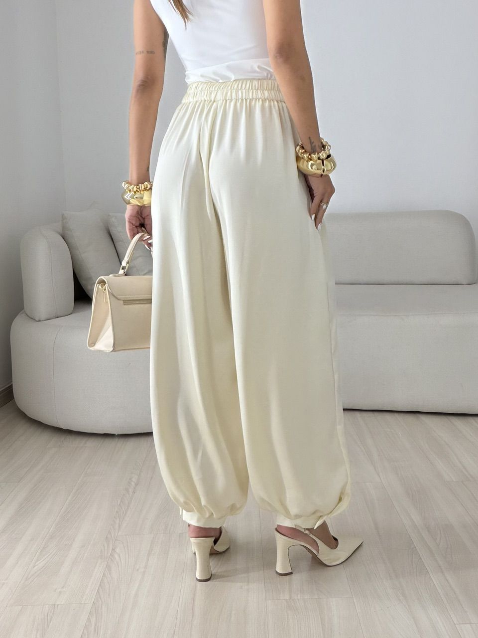 CALÇA BRUNA ALADIM YELLOW BUTTER
