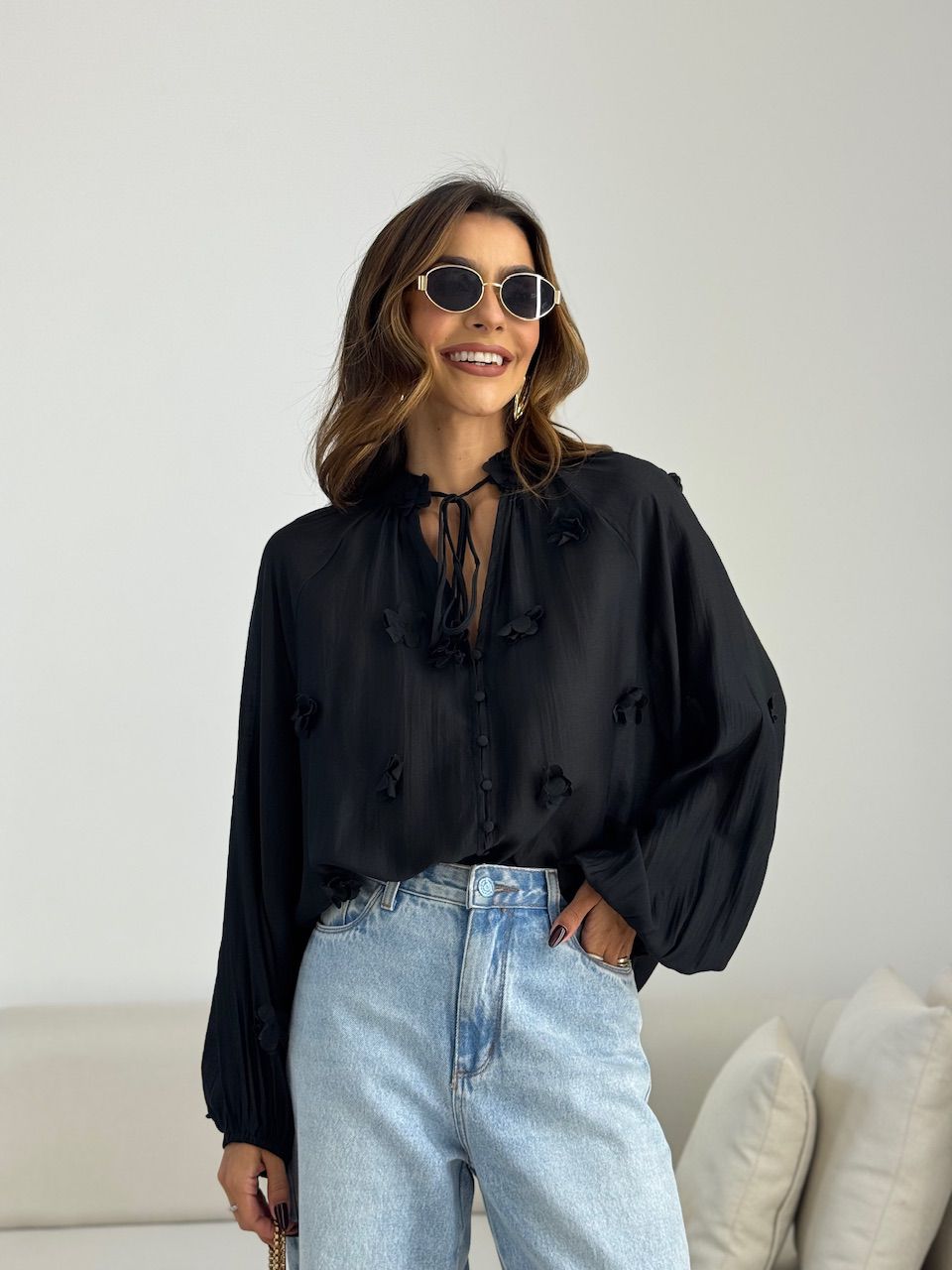 BATA KÉZIA FLORES PRETA