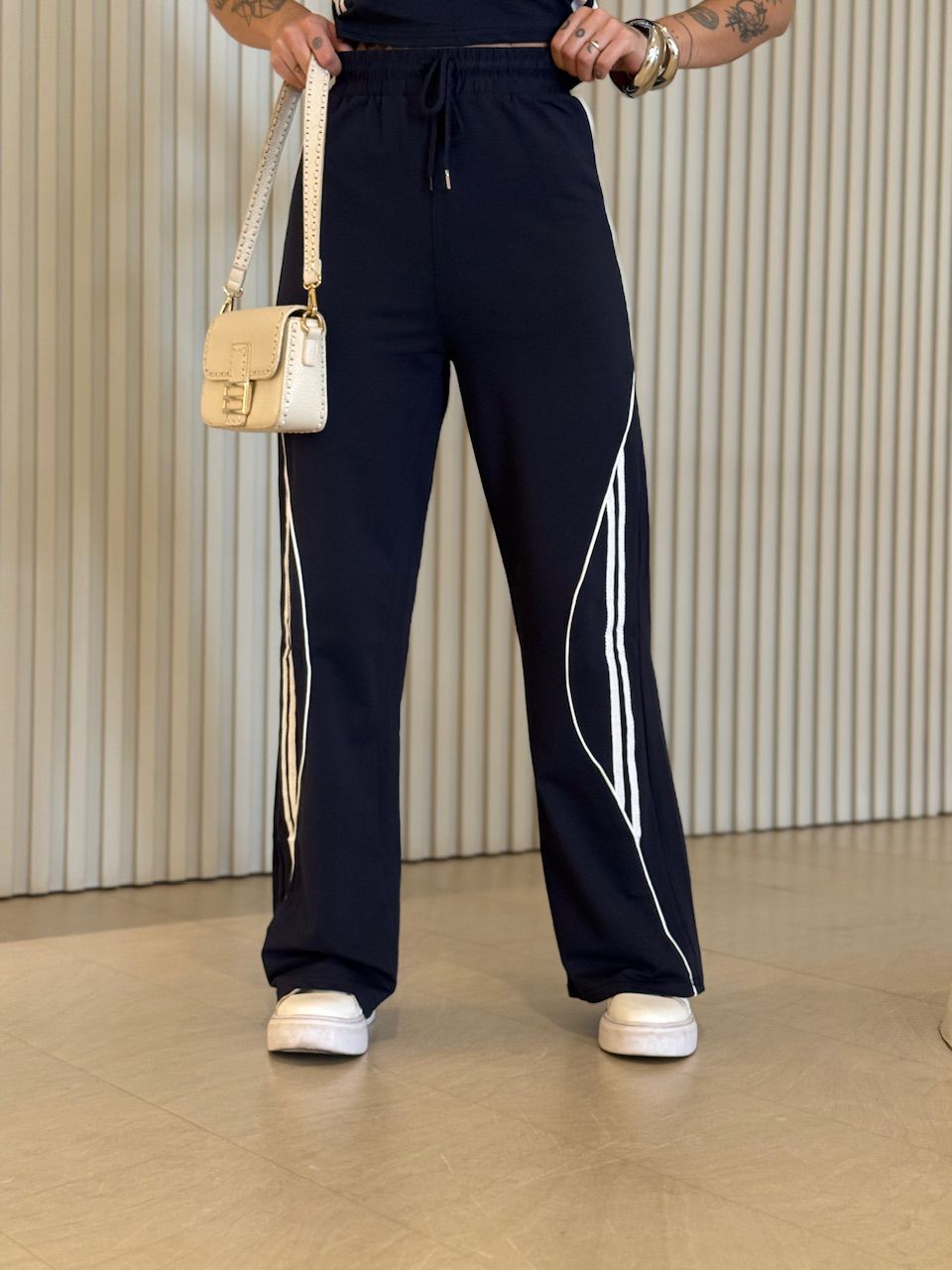 CONJUNTO LÍGIA LISTRAS MARINHO