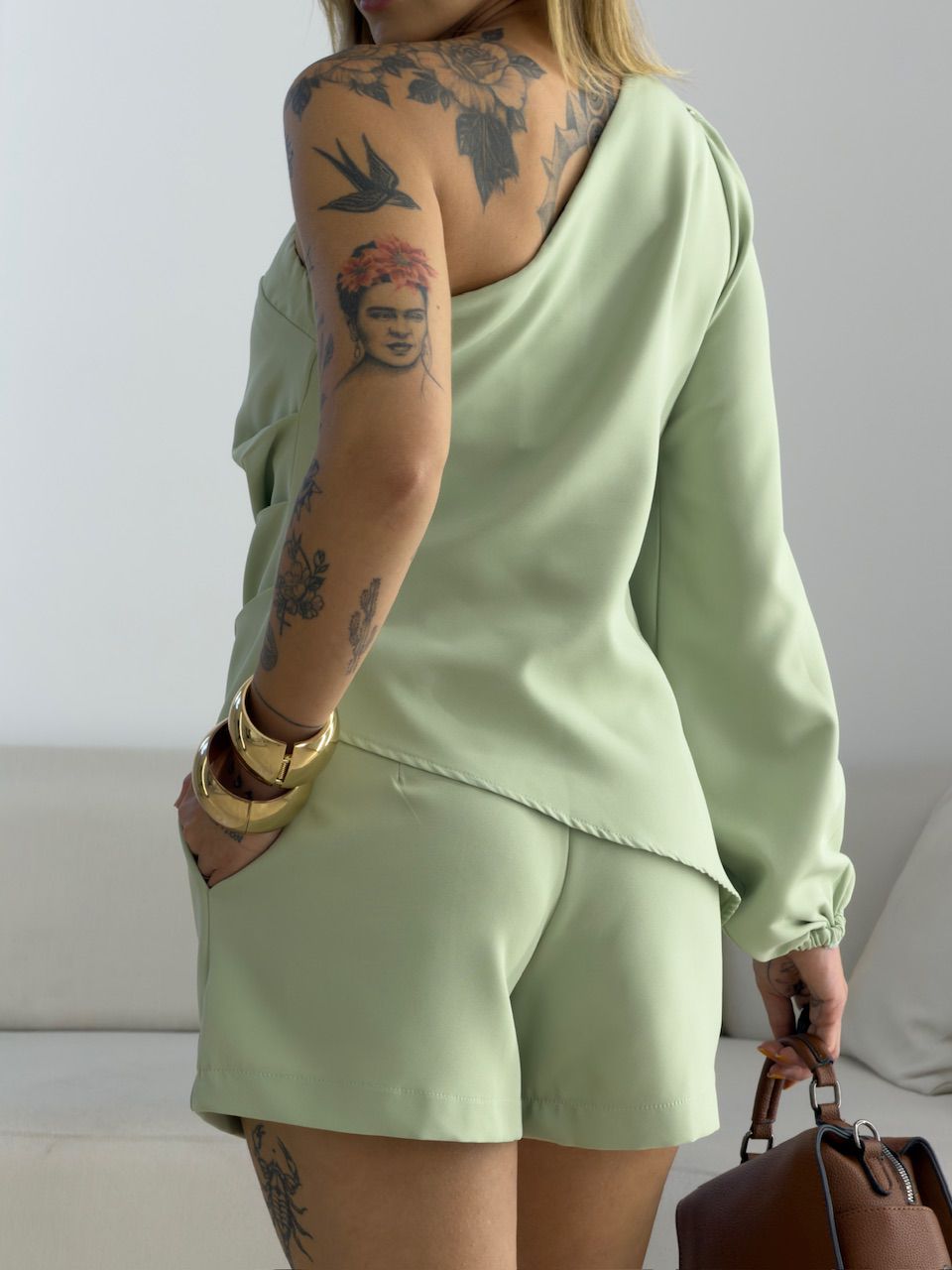 CONJUNTO DUDA NULA MANGA VERDE