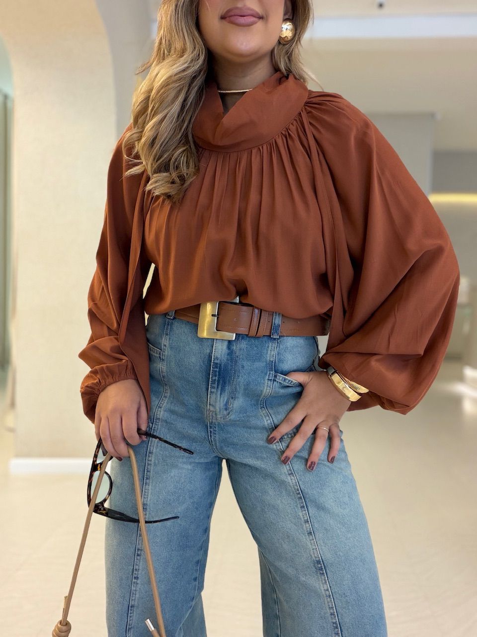 BLUSA PALOMA MANGA LONGA MARROM - 0074740054 - CAROLLA FERRARO