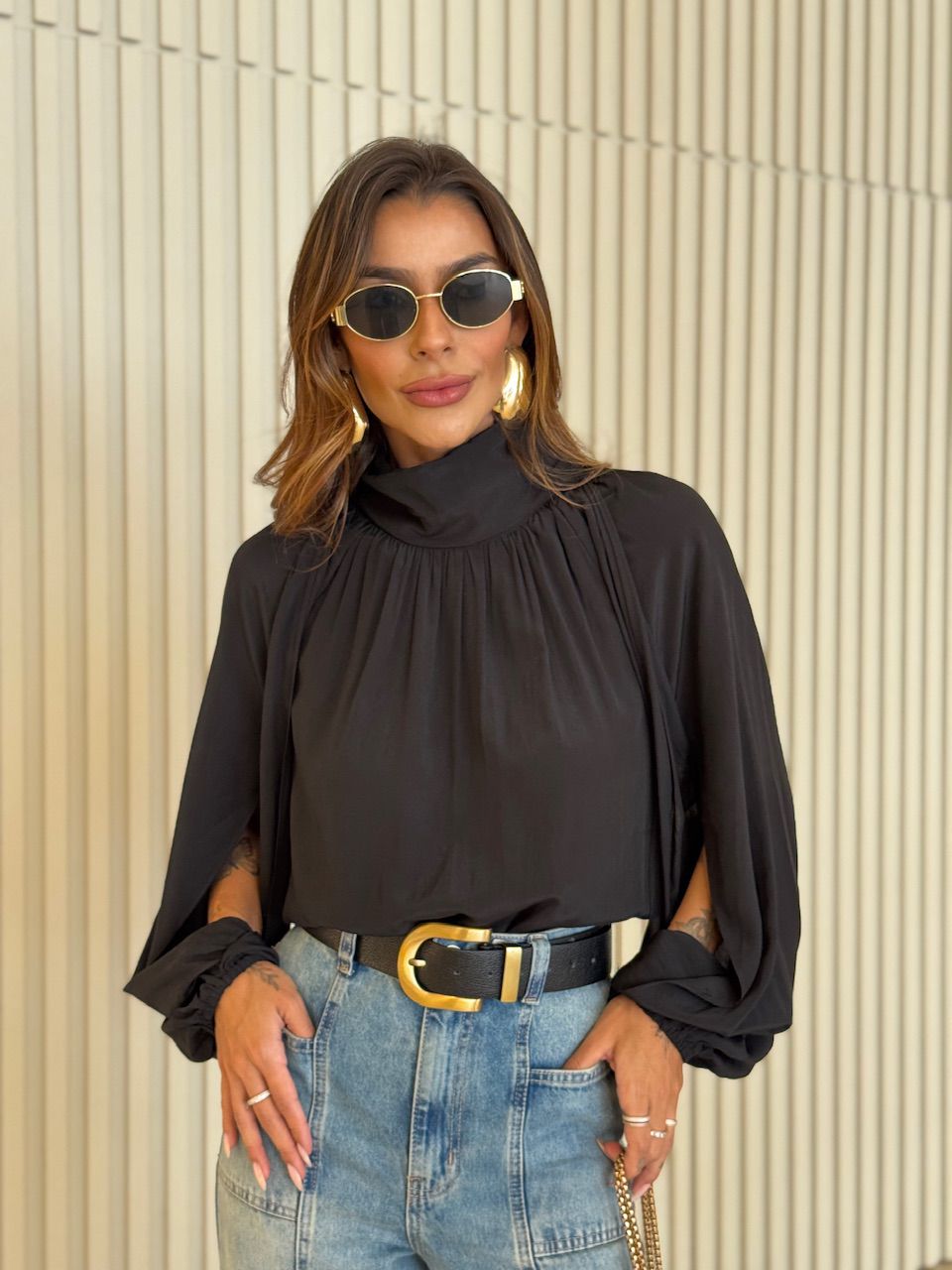 BLUSA PALOMA MANGA LONGA PRETA