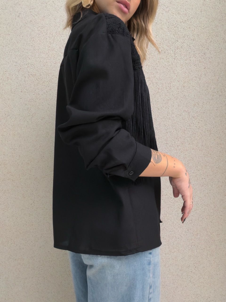 CAMISA PATRÍCIA FRANJAS PRETA