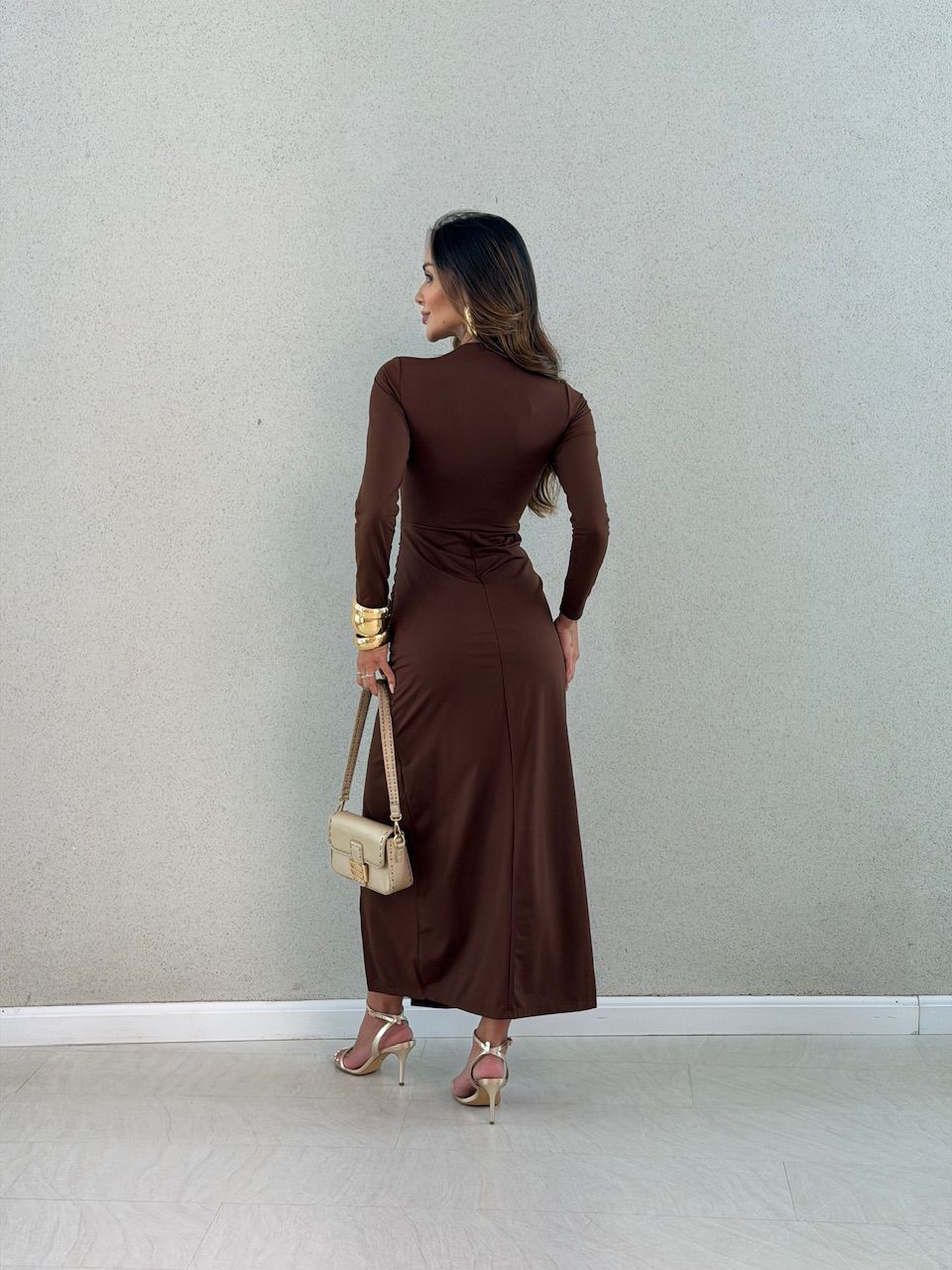 VESTIDO NATÁLIA LONGO DRAPEADO CAFÉ