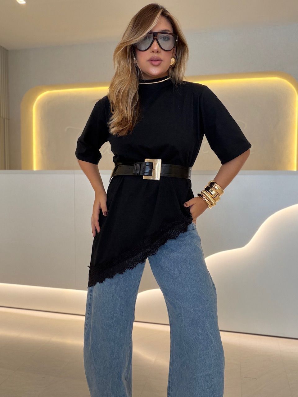 BLUSA MARIANA CF RENDA PRETA - 0074350033 - CAROLLA FERRARO