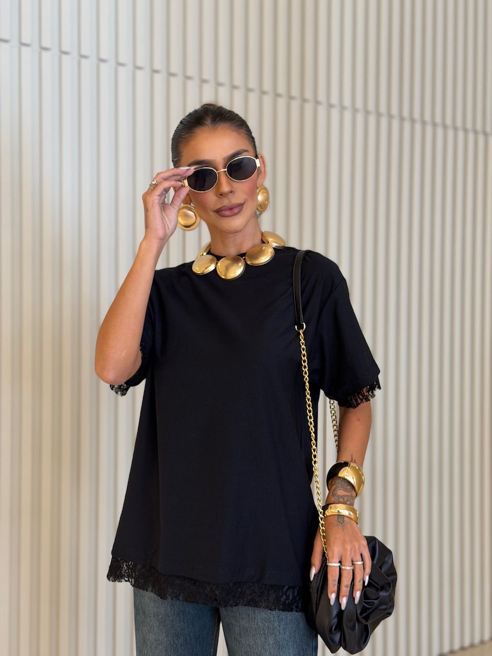 CAMISETA EDNA RENDA Preta