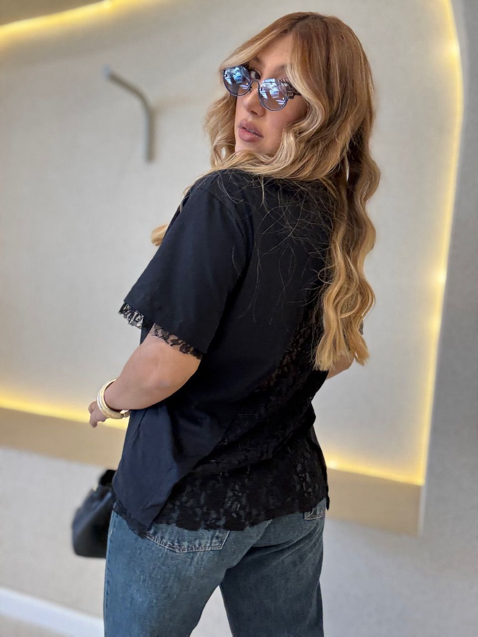 CAMISETA EDNA RENDA Preta