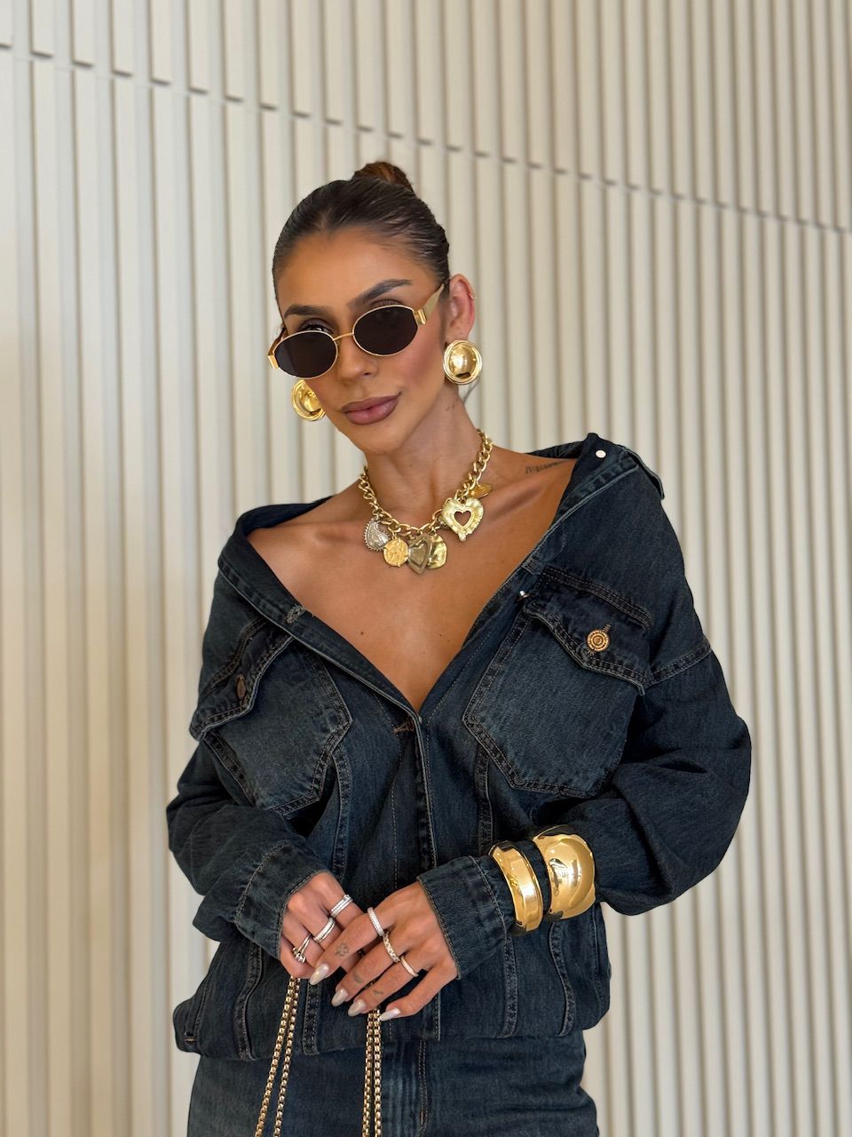 JAQUETA EMILIA BOLSOS JEANS ESCURO - 0075990070 - CAROLLA FERRARO