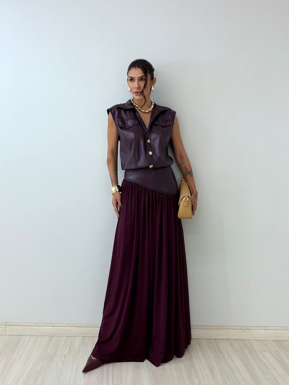 CONJUNTO FRANCINE BODY SAIA VINHO