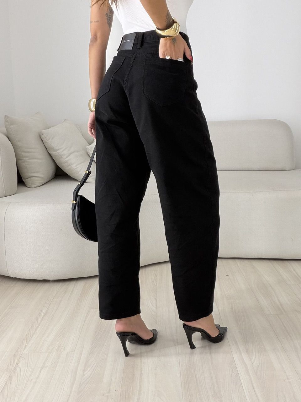 CALÇA DANIELA BALLOON PRETA