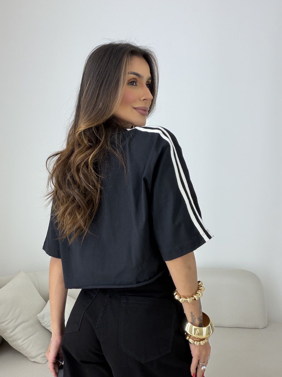 CROPPED NANDA POÁ PRETO