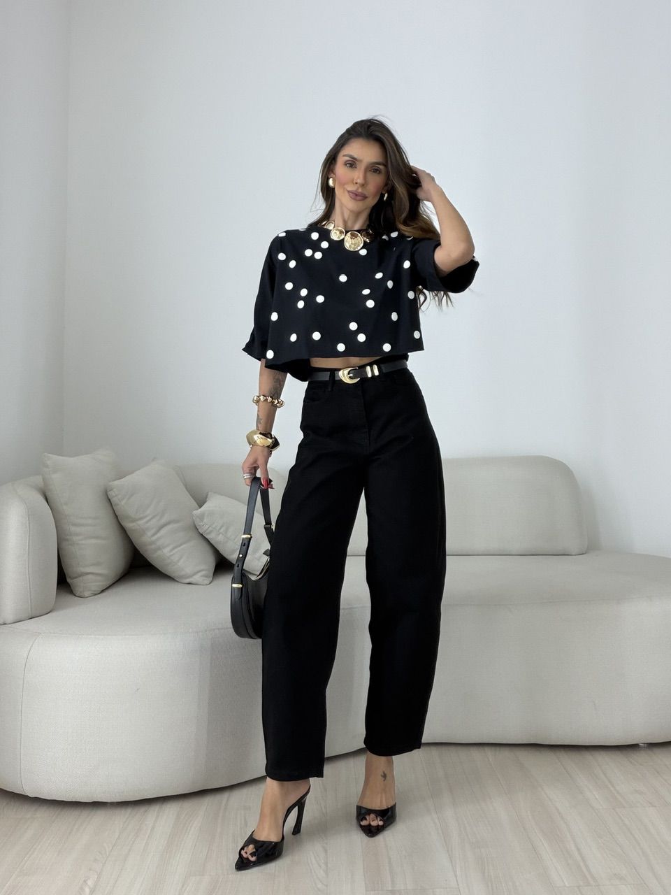 CROPPED NANDA POÁ PRETO