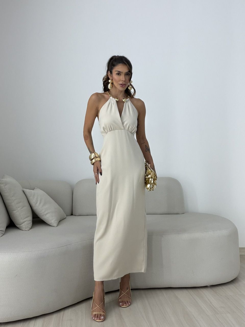 VESTIDO BRENDA LONGO AREIA - 0079720110 - CAROLLA FERRARO
