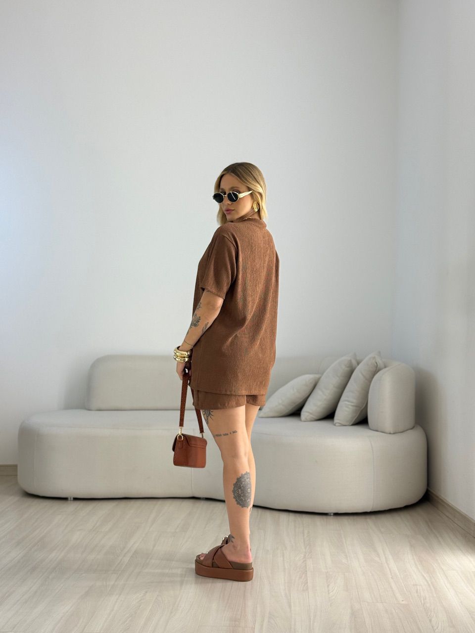 CONJUNTO LEAH CANELADO MARROM